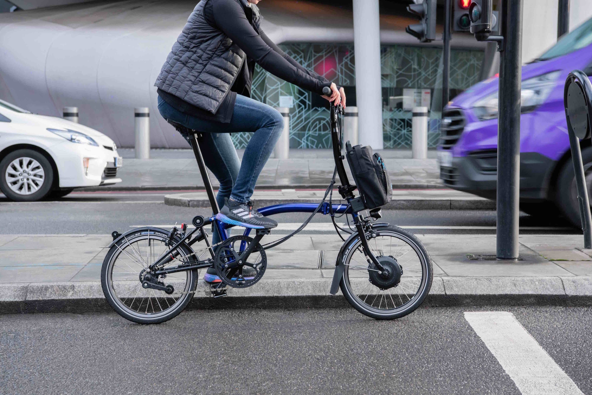 ⚡⚡Go charge it on an E-bike⚡⚡