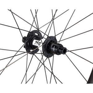 Roval Traverse Alloy 350 6B