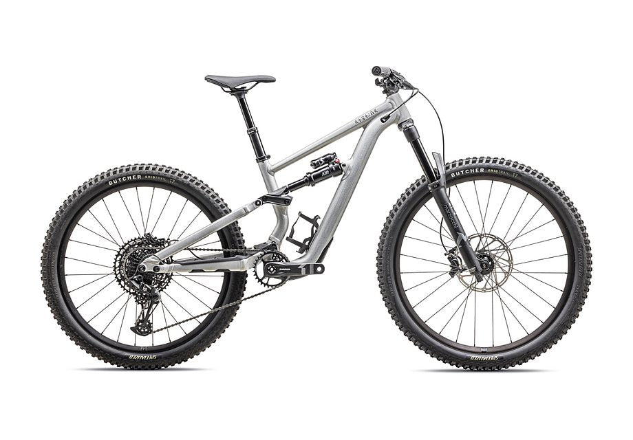 Specialized 2025 status 140 2 zero