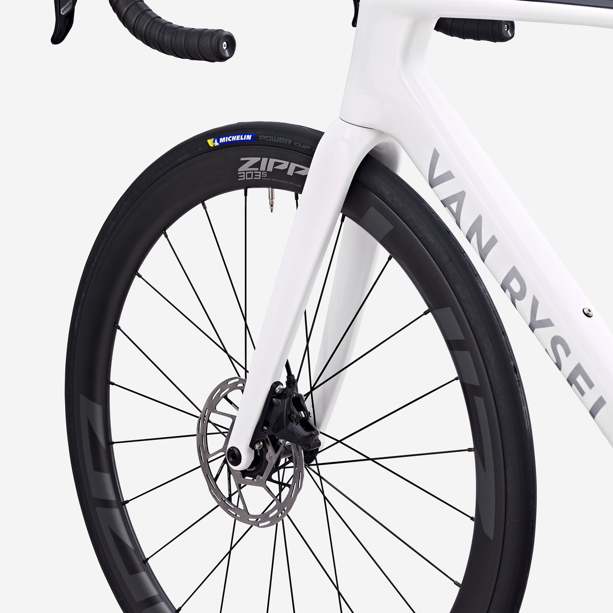 RCR Rival AXS V2