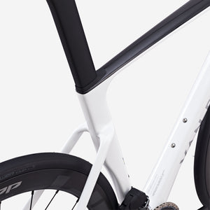 RCR Rival AXS V2