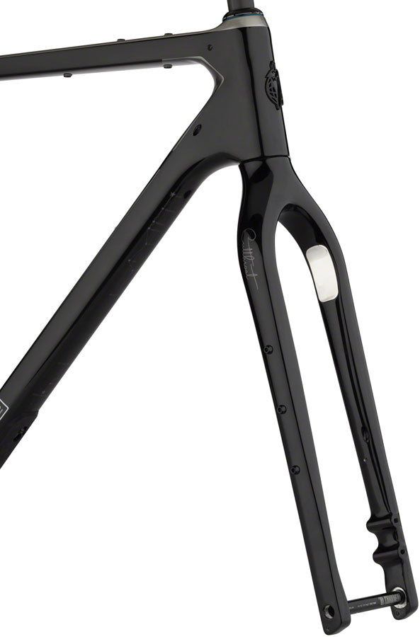 FM0500-05.jpg: Image for Cutthroat Carbon Frameset - Black