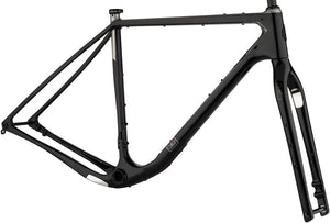 FM0500.jpg: Image for Cutthroat Carbon Frameset - Black