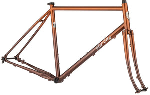 FM0682.jpg: Image for Gorilla Monsoon Frameset - Root Beer Keg