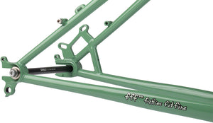 FM8625-03.jpg: Image for Wednesday Frameset - Shangri-La Green