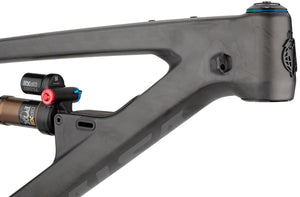 FM9418-01.jpg: Image for Blackthorn Carbon Frame - Raw